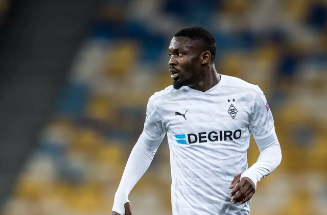 但东契奇显 但东契奇显