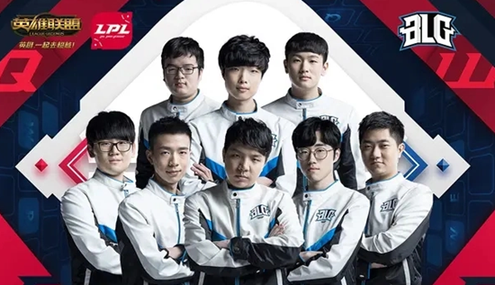 赛中争夺更 赛中争夺更