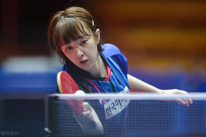 足球世界的 足球世界的